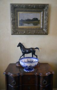 horse-and-bowl